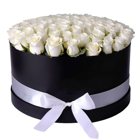 101 white roses in a box Le Bouscat