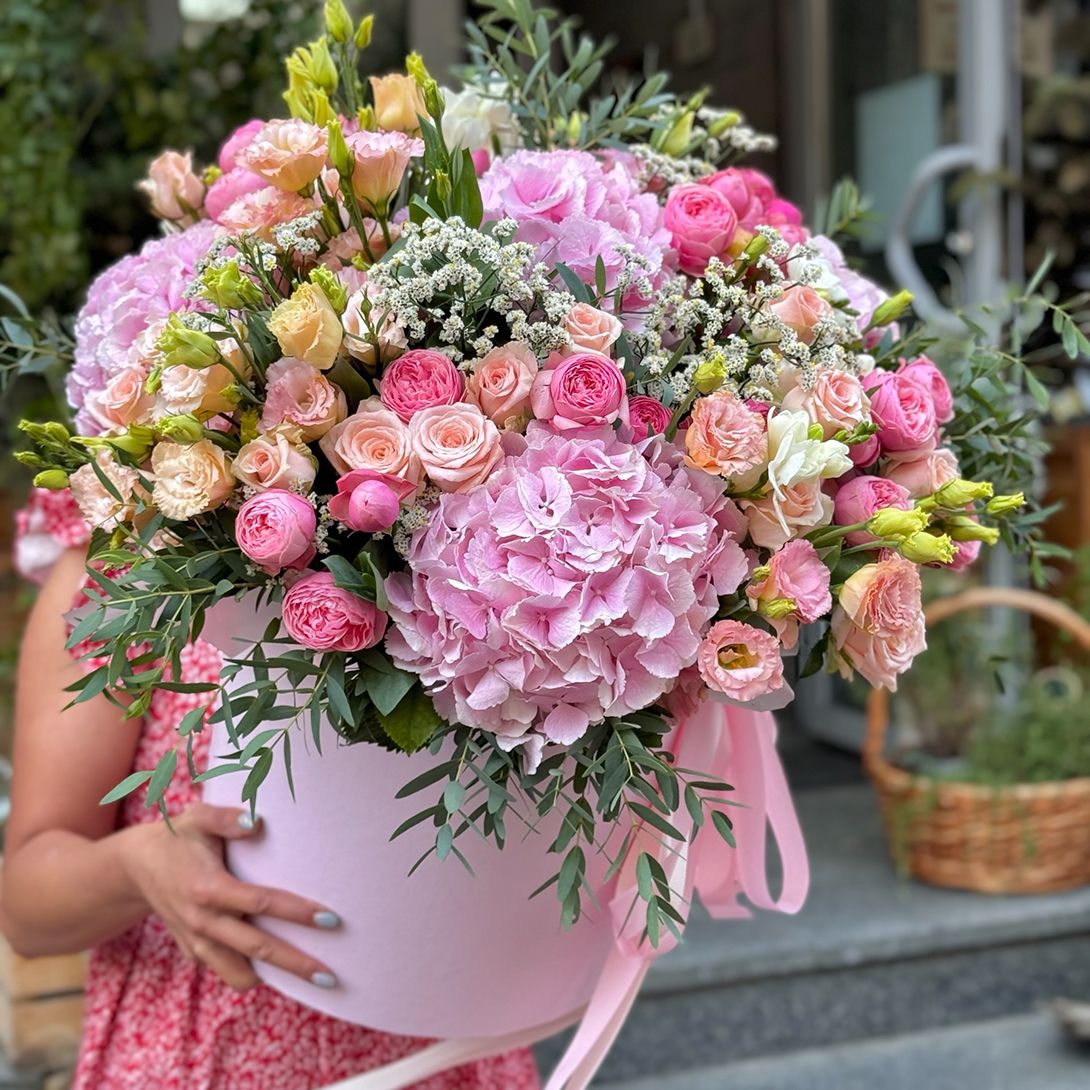 Велика коробка квітів XXL 312 $