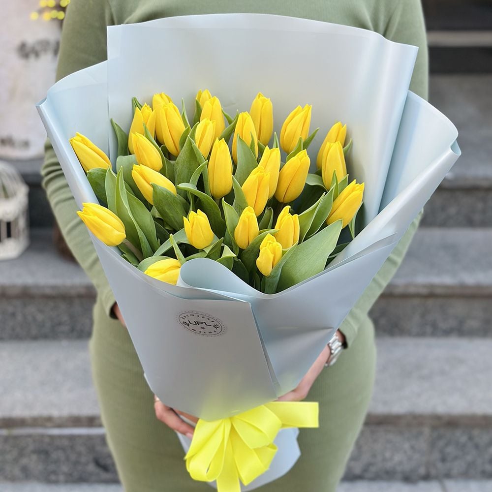 25 желтых тюльпанов Одесса