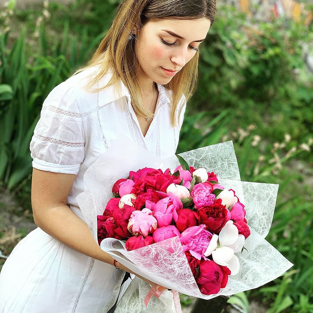 Mixed local peonies Mixed local peonies