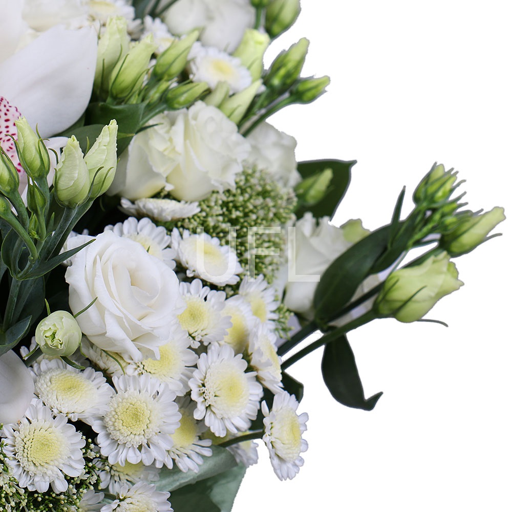 Bouquet of flowers White
													