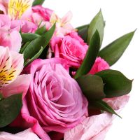 Mix of Flowers in Pink Tones Enakievo