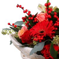  Bouquet Romantic Symphony Dubai
														