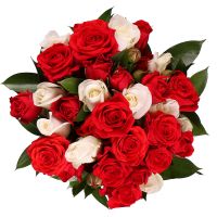  Bouquet Precious ruby Shymkent
														