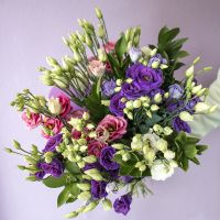 Bouquet with eustoma Bochkautsy