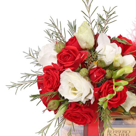 Flower Arrangement Sweet present 137 €