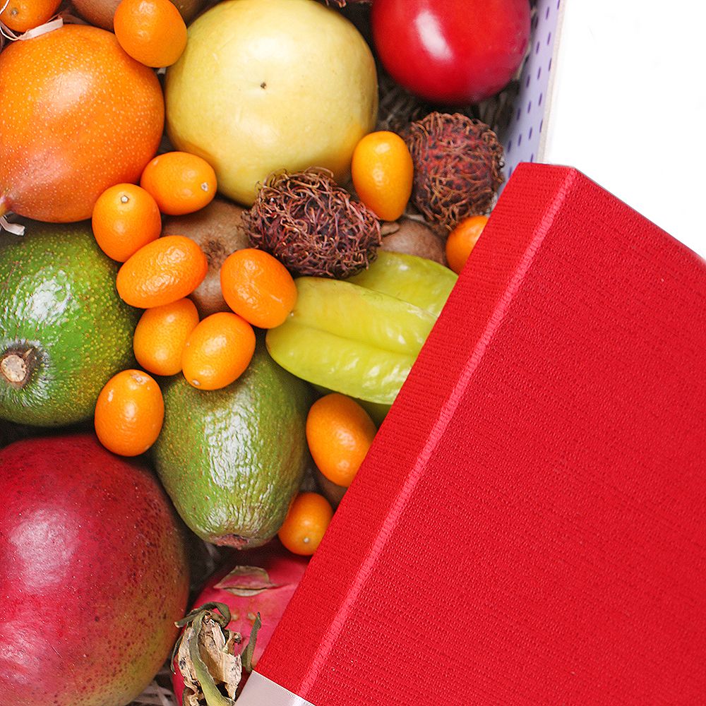 Box with exotic fruits