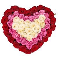 Букет Різнокольорове серце з троянд