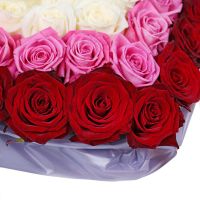 Букет Різнокольорове серце з троянд