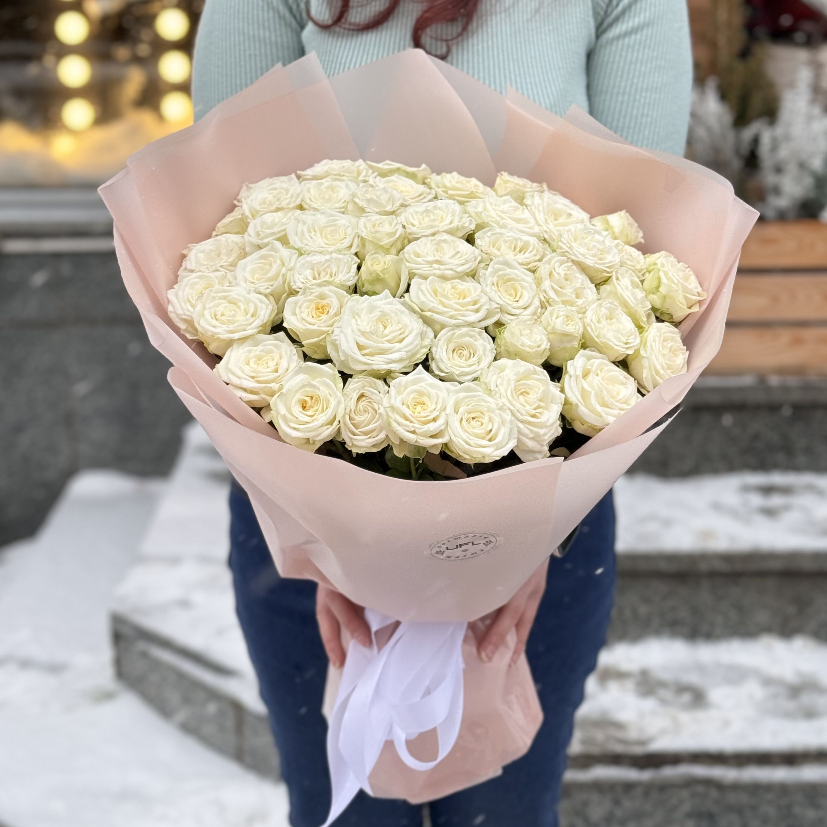 Акція! 51 біла троянда Київ