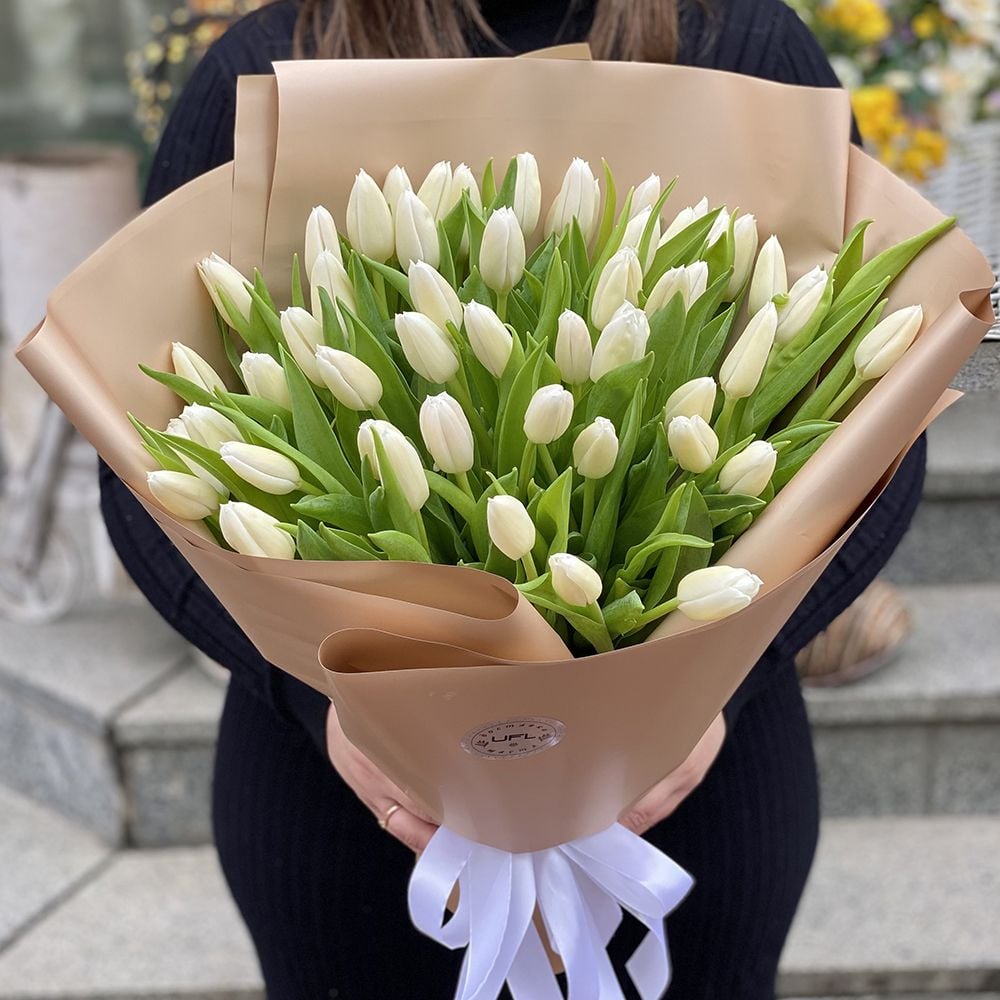 Белые тюльпаны (51 шт) Сканнерборг