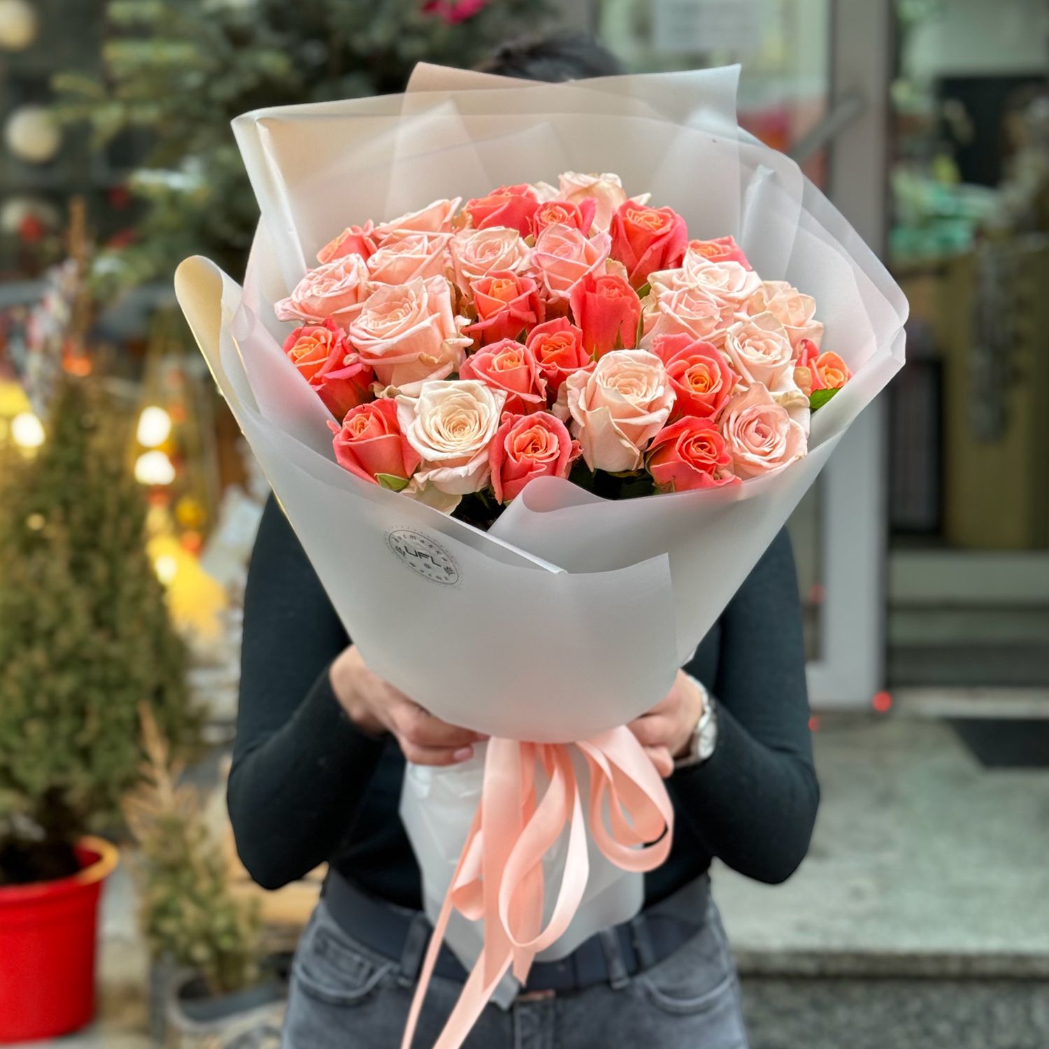 Букет цветов Парижские тайны Мариуполь (доставка временно недоступна)