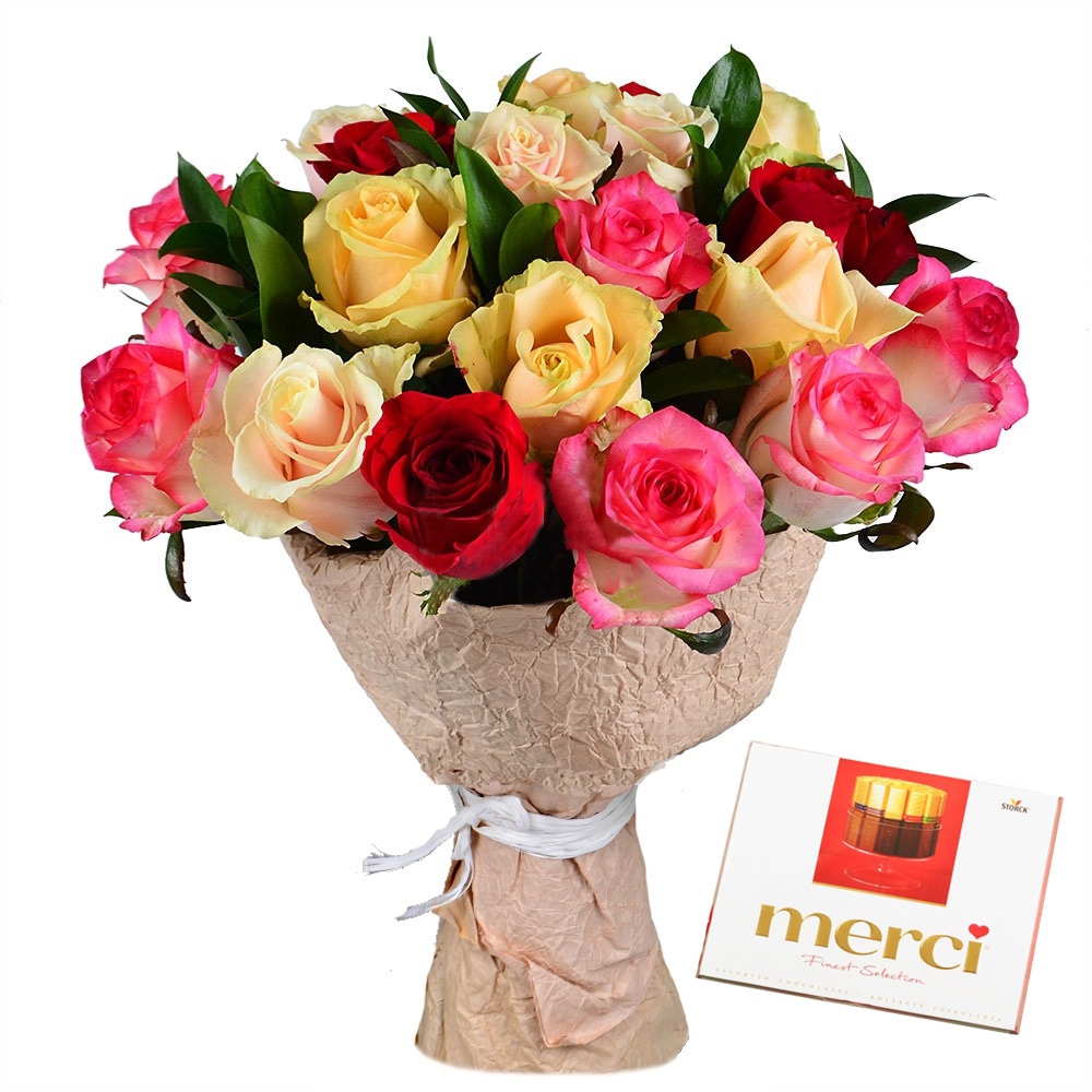Із різнокольорових троянд + Цукерки Merci 2228 грн