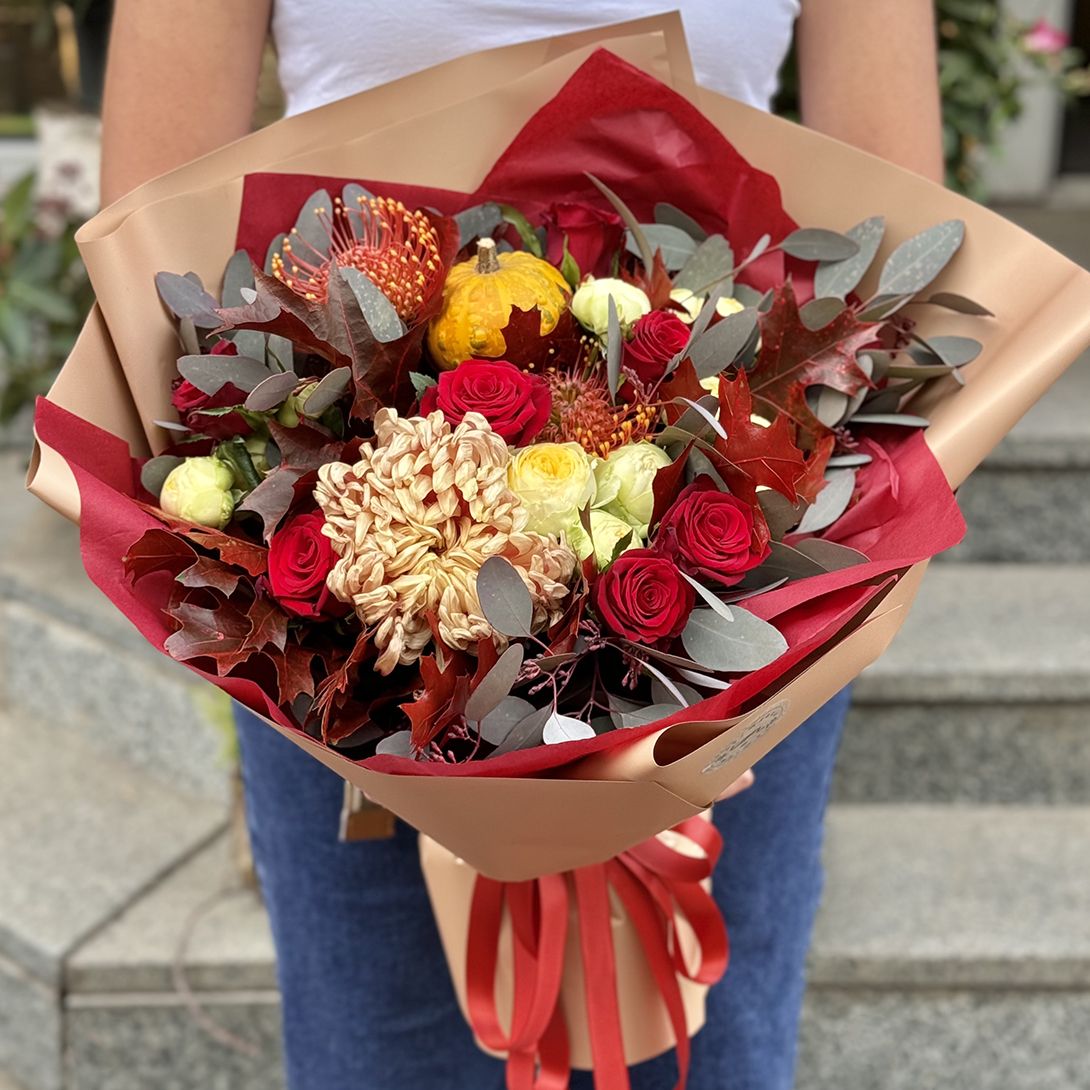 Autumn bouquet 244 €