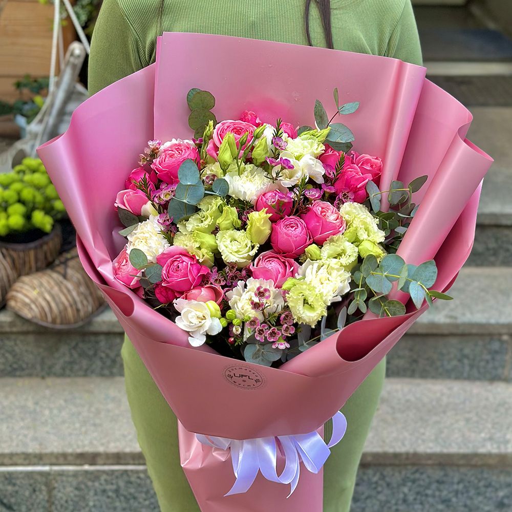 Pink mixed flowers Dnipro