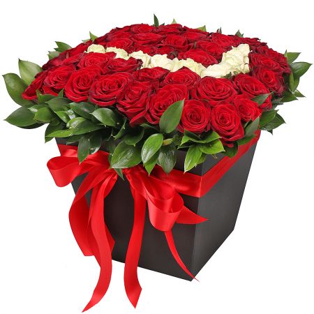 Roses in box 'With love' Amange