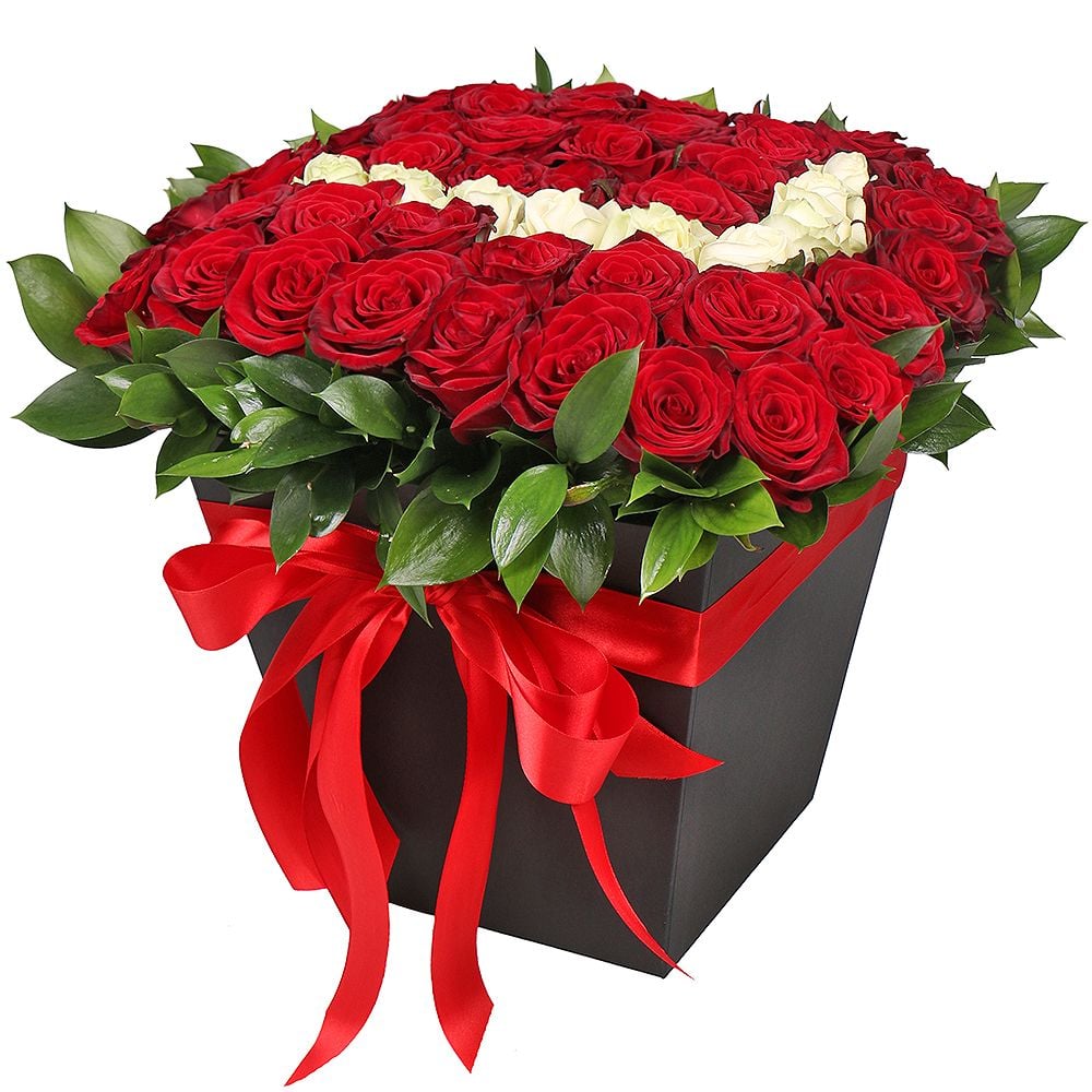 Розы 51 шт в коробке 'С любовью' Гура-Кальвария