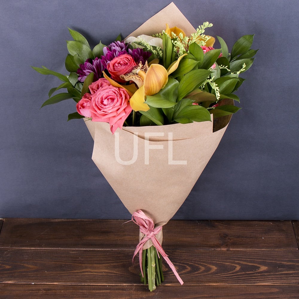 Flower bouquet 51 €
