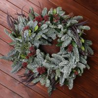 Wreath of fresh spruce and skimmia