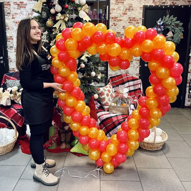 Сердце из воздушных шаров Киев