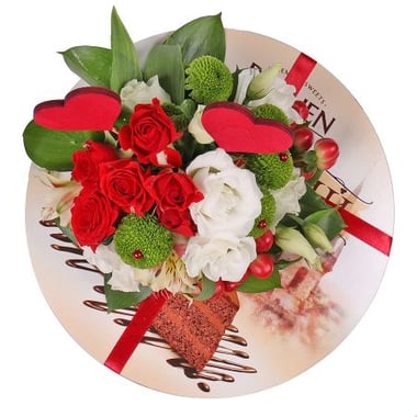 Cake with flower arrangement Nikolaev