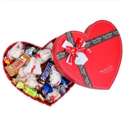 Коробка конфет Сердце Донецк