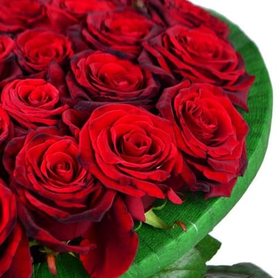 Розы в виде сердца Симферополь