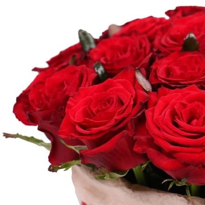 Карминовый сюрприз 35 роз в коробке Киев