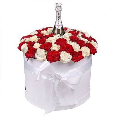 Roses in hat box with a champagne Simferopol