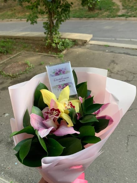 Доставка квітів Мілан
