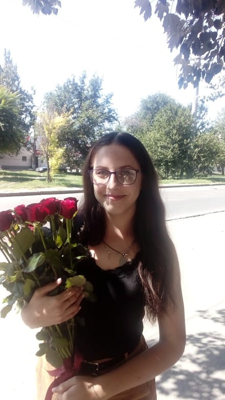 Доставка квітів Веселіново