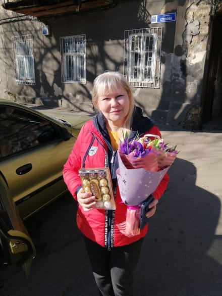 Доставка цветов Аделаида