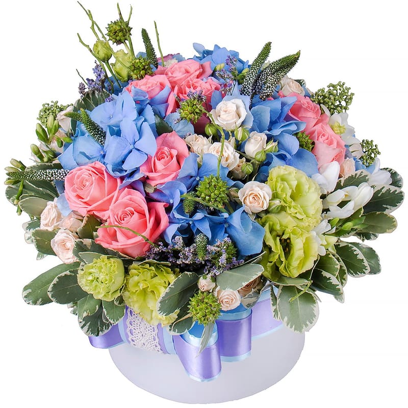 Flower arrangement in a box 554 $