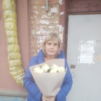 9 white roses - Ilovaysk