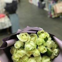 Promo! 25 white roses