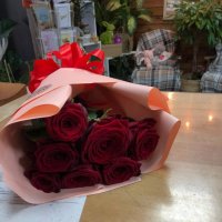 7 червоних троянд Освідчення - Сен-Жан-Кап-Ферра