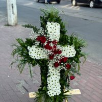 Ритуальна композиція з живих квітів №26 - Любешів
