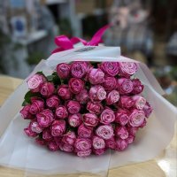 Акция! 51 ярко-розовая роза 40 см - Бад-Вальдзе