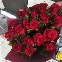 Букет 25 красных роз