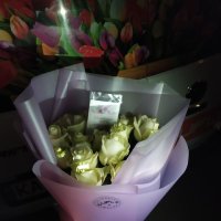Promo! 25 white roses