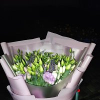 Bouquet with eustoma - Olshanskoe