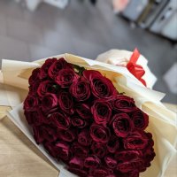 Promo! 51 red roses